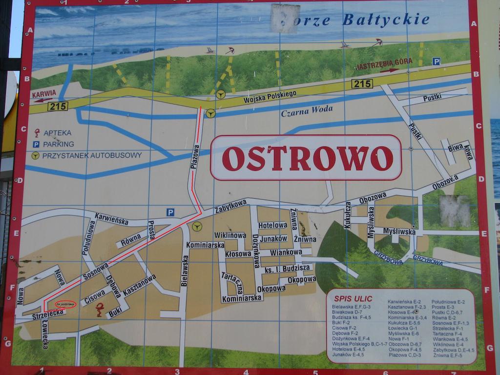 Krzywy Domek W Ostrowie Morza Brzeg 奥斯特罗沃 外观 照片